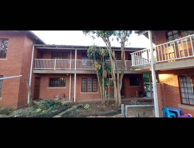 2 BEDROOM APARTMENT FOR SALE IN SCOTTSVILLE